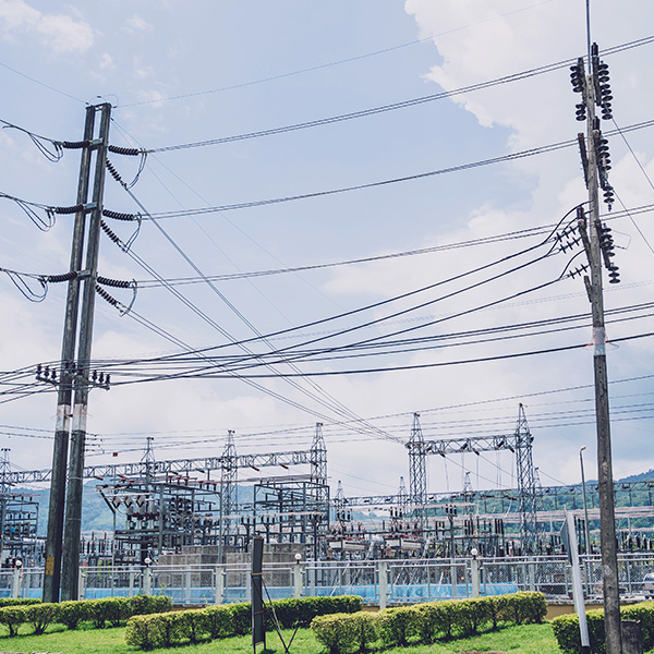 High voltage power plant