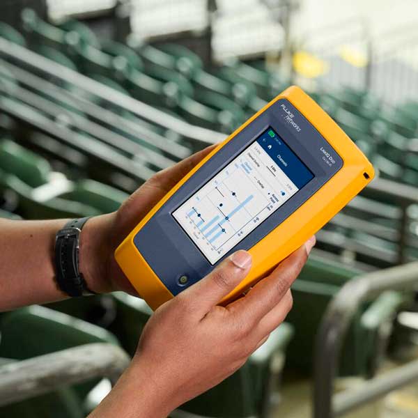 Master Wi-Fi Upgrades with LinkIQ Duo Cable Tester 