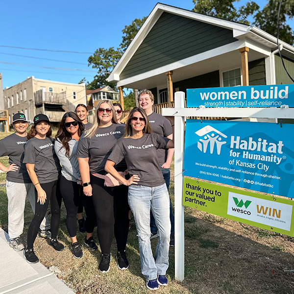 WIN Kansas City Women Build Group Photo