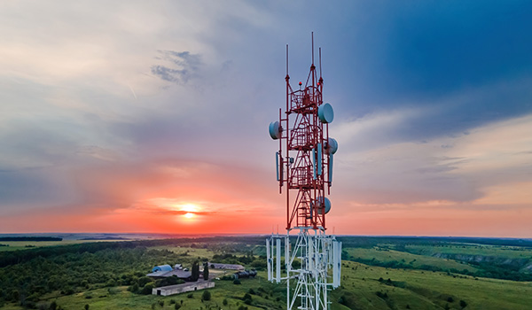 5G cellular tower